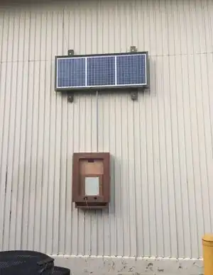 solar cellphone chargerDirect and educational solar charging of cell phones.