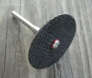 Dremel abrasive cutting disc