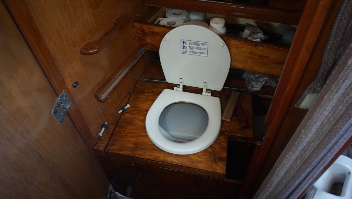 A photo of the raw water marine head that used to be aboard our sailboat