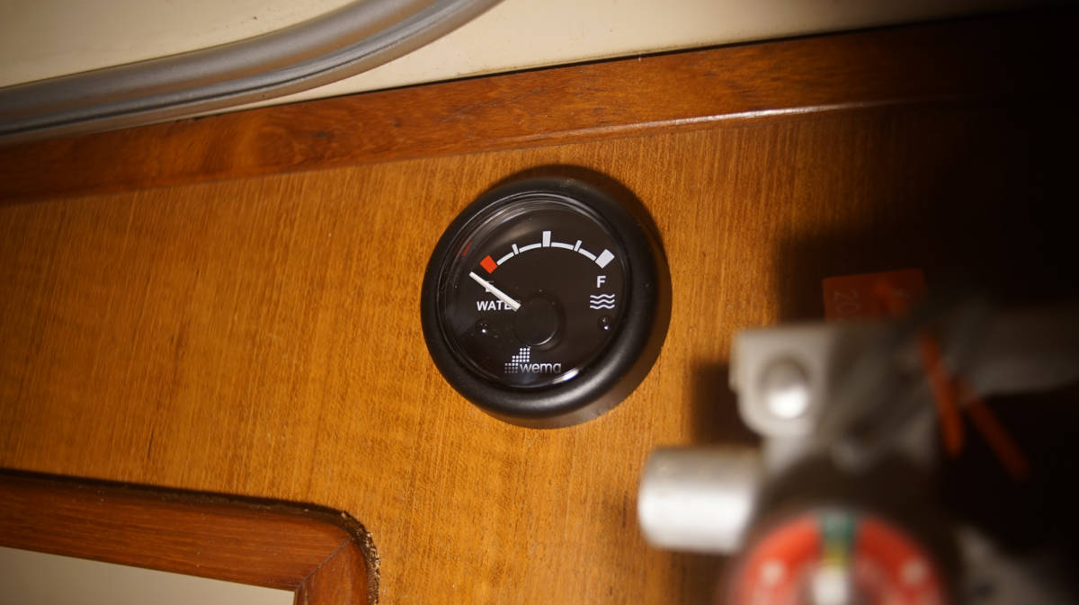 a gauge for a water tank installed on the wall