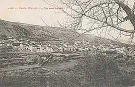 A postcard view of Estoher, in the early 20th century