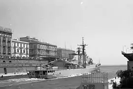 Espero passing through Ponte Girevole, Taranto on 21 February 2010.