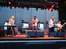 Friska Viljor performing live