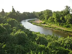 FM 960 crosses the Colorado River at Glen Flora. The view is upstream or northwest.