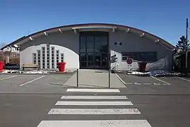 The town hall in Les Écorces