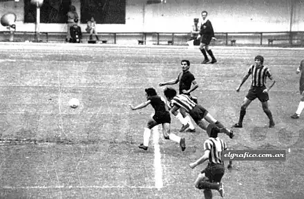 Aldo Poy´s goal against Newell's is called "La palomita"