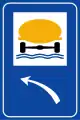 Ρ-74αVehicles carrying hazardous goods should turn left