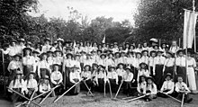 Image 1Eerste Nederlandsche Meisjes Gezellen Vereeniging (First Dutch Girls Companions Society), 1911, first Dutch Girl Guides (from Girl Guides)