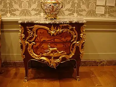Commode by Bernard II van Risamburgh, Getty Museum,  (circa 1750)